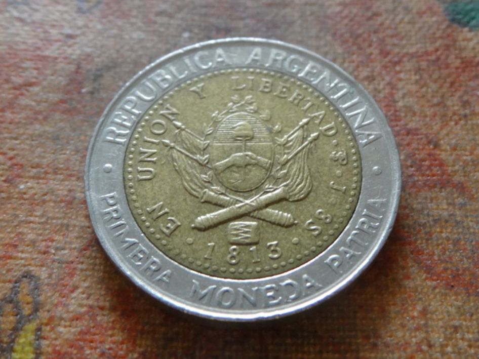 Tutti le monete: ARGENTINE  1  Peso  2009  (P) – Usato da Romanel-sur-Lausanne venduto da Swift13 1