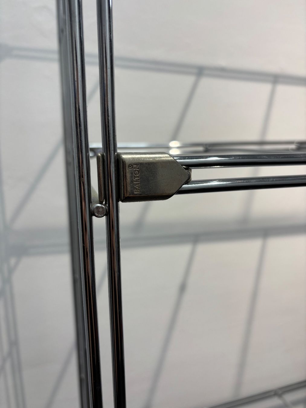 Balton Scaffali: Balton Regal Metallregal Gestell Interio Zilo Peter Kommode – Usato da Luzern venduto da pengmarket_gmbh 3