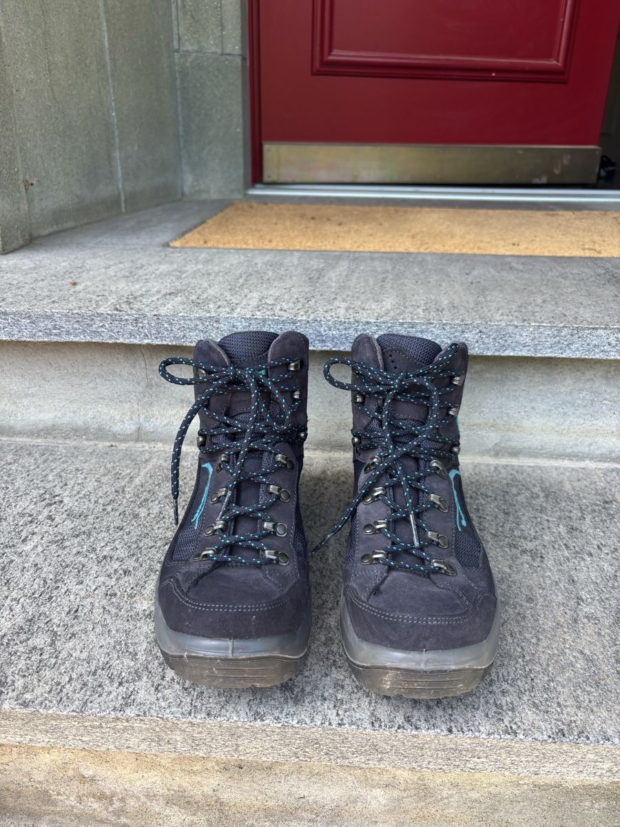 Lowa Scarpe da uomo: Wanderschuhe LOWA Klondex EVO Gr. 39 – Nuovo (secondo la descrizione) da Kehrsatz venduto da lea_sk9s 1