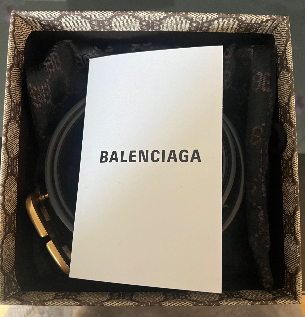 Balenciaga Cinture: Balenciaga Gucci Gürtel – Nuovo e nell'imballaggio originale da Meilen venduto da pgreey