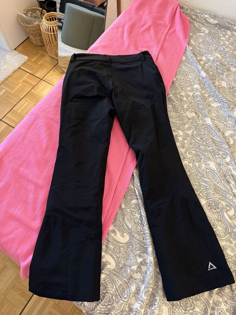 Pantalons: SUN VALLEY black ski pants – D'occasion à Genève par jad_2zfn 5