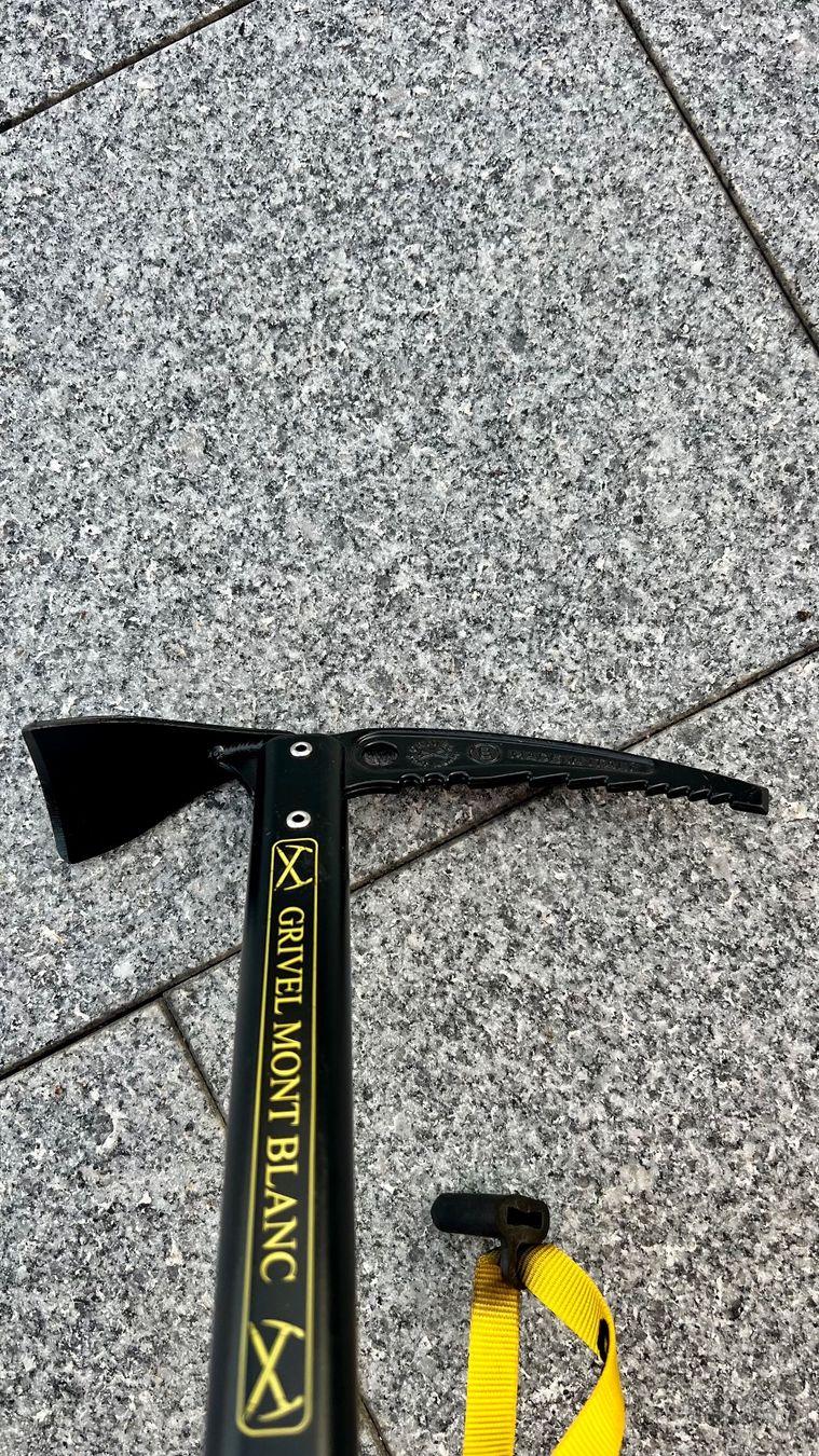 Grivel Kletterausrüstungen: Grivel Eispickel absolut Neuwertig!!! – Neu (gemäss Beschreibung) aus Laupen ZH von Zkb1 4