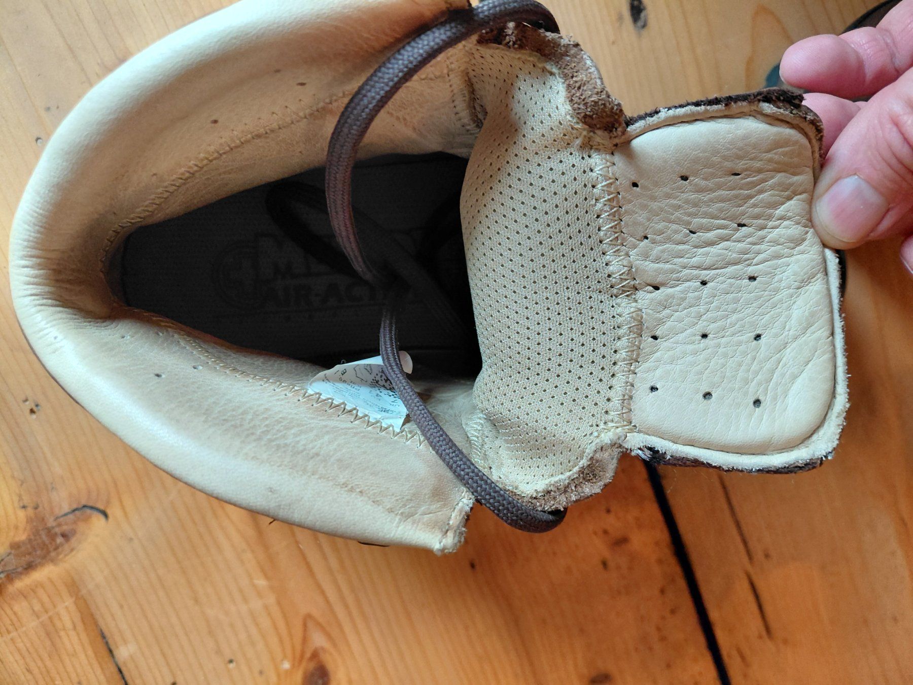 Meindl Scarpe da donna: Meindl Borneo 41 – Usato da Zernez venduto da ric_sns5 5