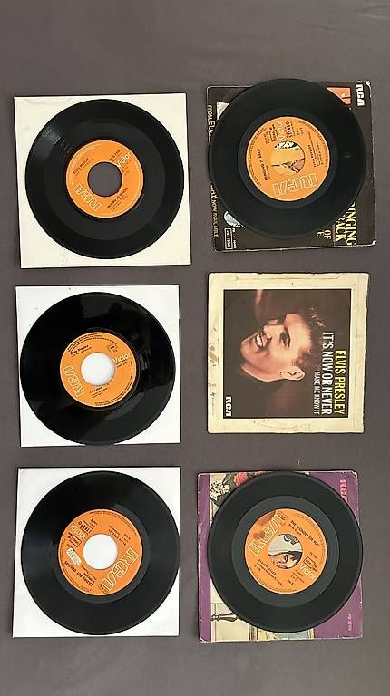 Dischi in vinile: 7 elvis presley singles rca – Usato da Basel venduto da mentaltrap 2