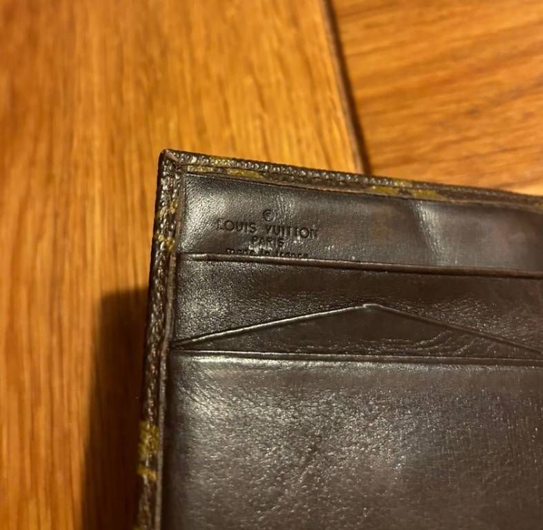 Louis Vuitton Portamonete: Louis Vuitton borsellino wallet Vintage – Usato da Gandria venduto da mar_5yvs 4