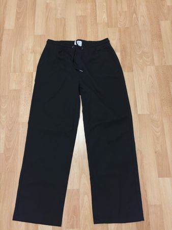 4 Hosen Grösse M