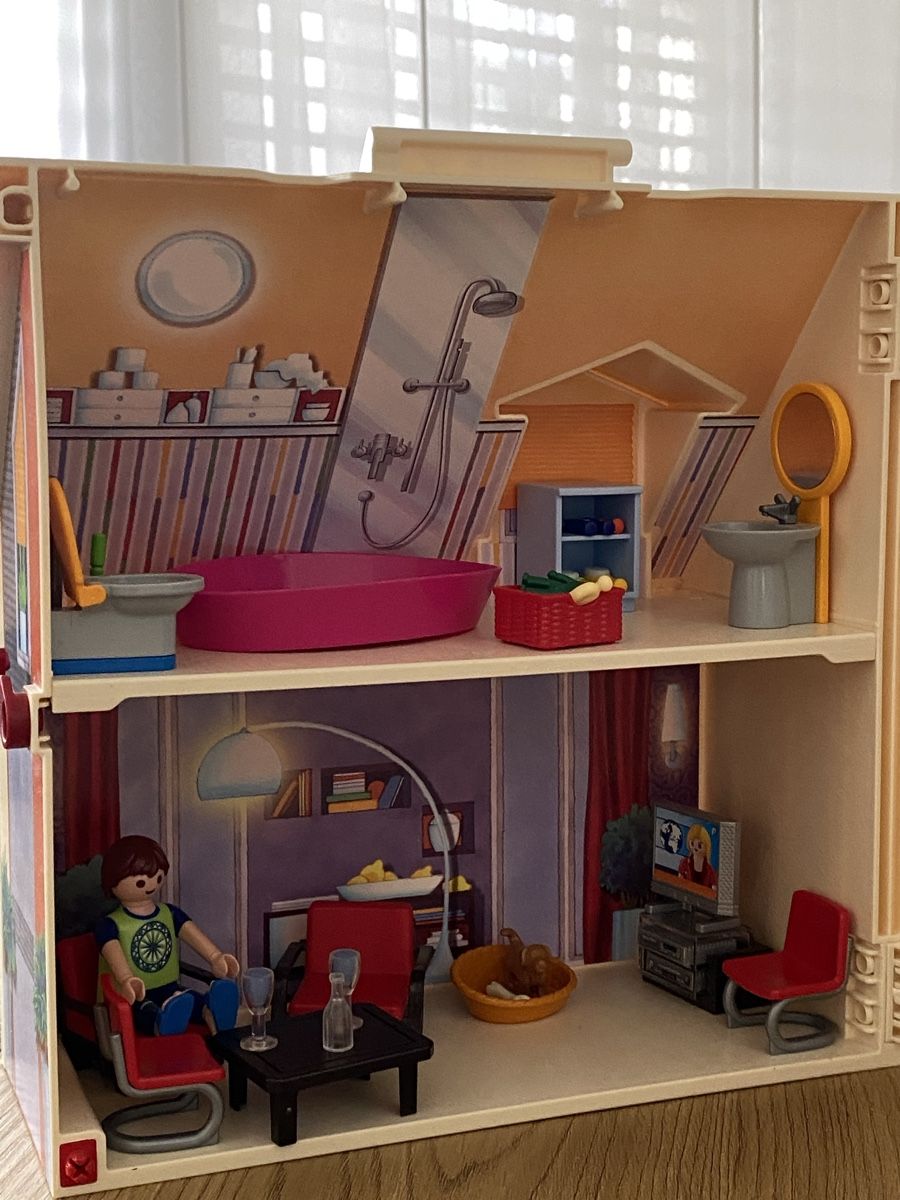 Playmobil Maisons & Meubles de poupées: Playmobil Mitnehm-Puppenhaus – D'occasion à Ehrendingen par Uxaxa 3