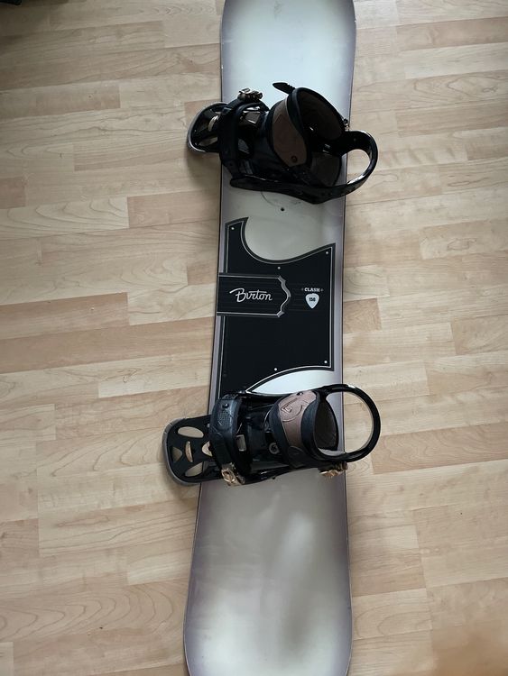 Snowboard Burton Clash 150 with Bindings Snowboard Tasche