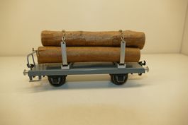 Spur 0: SBB Flachwagen mit Echtholz beladen