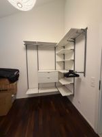 Regal / Kleiderschrank