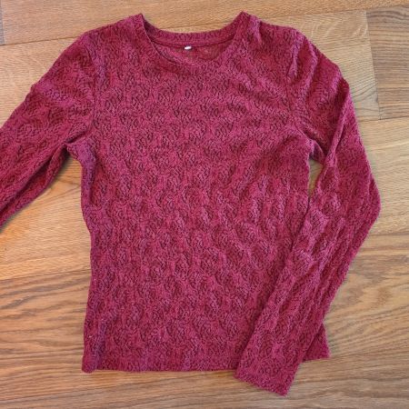Damen Langarmshirt Spitze weinrot gebraucht gr S
