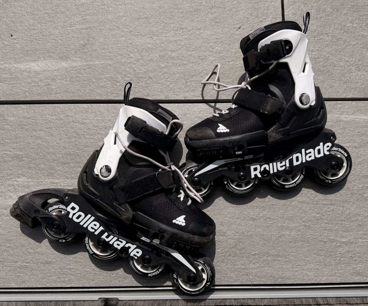 Inline-Skating & Rollschuhe: Rollerblade Inlineskates Grösse 28 - 32 – Gebraucht aus Flims Dorf von Specials