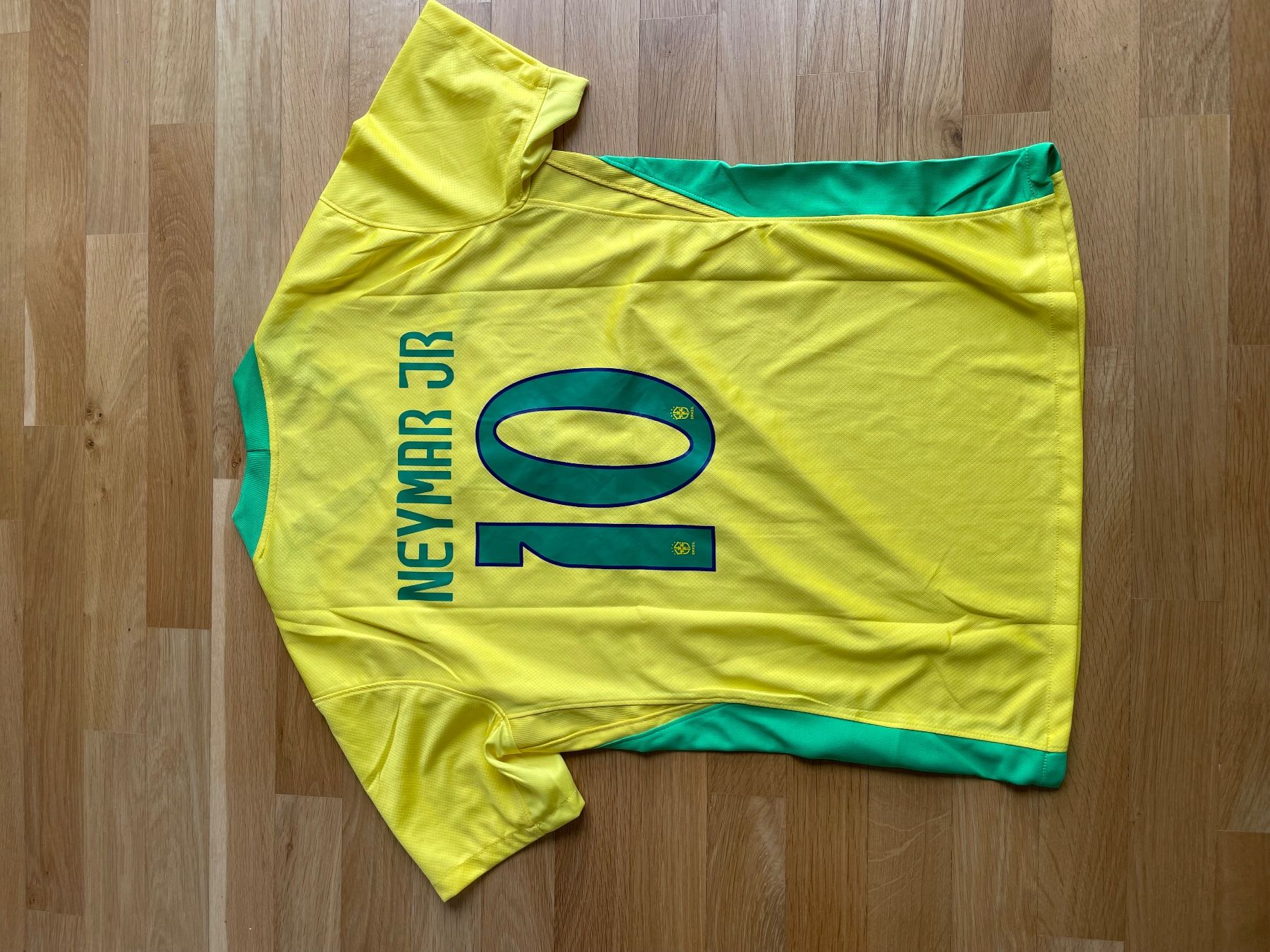 Nike Canottiere & Pantaloni: Neymar JR Brasilien Trikot – Nuovo (secondo la descrizione) da Bern venduto da marina.porobic 1