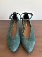 Sage Green Pumps Shoe Size 37 Suede 