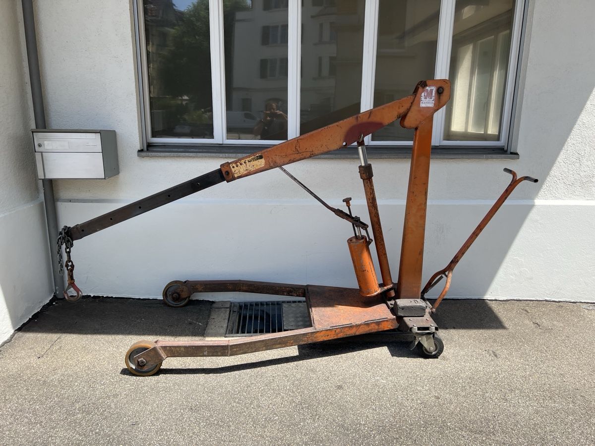 Kräne: Werkstattkran – Defekt aus Hundwil von panzermech 3