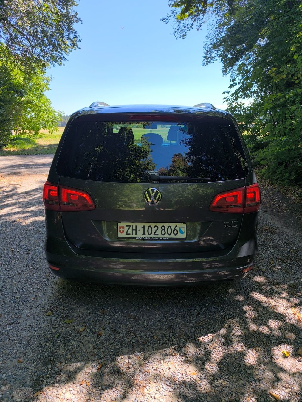 VW Automobili: VW Sharan 2.0 TSI Cup DSG – Usato da Dättlikon venduto da marco-feller 3