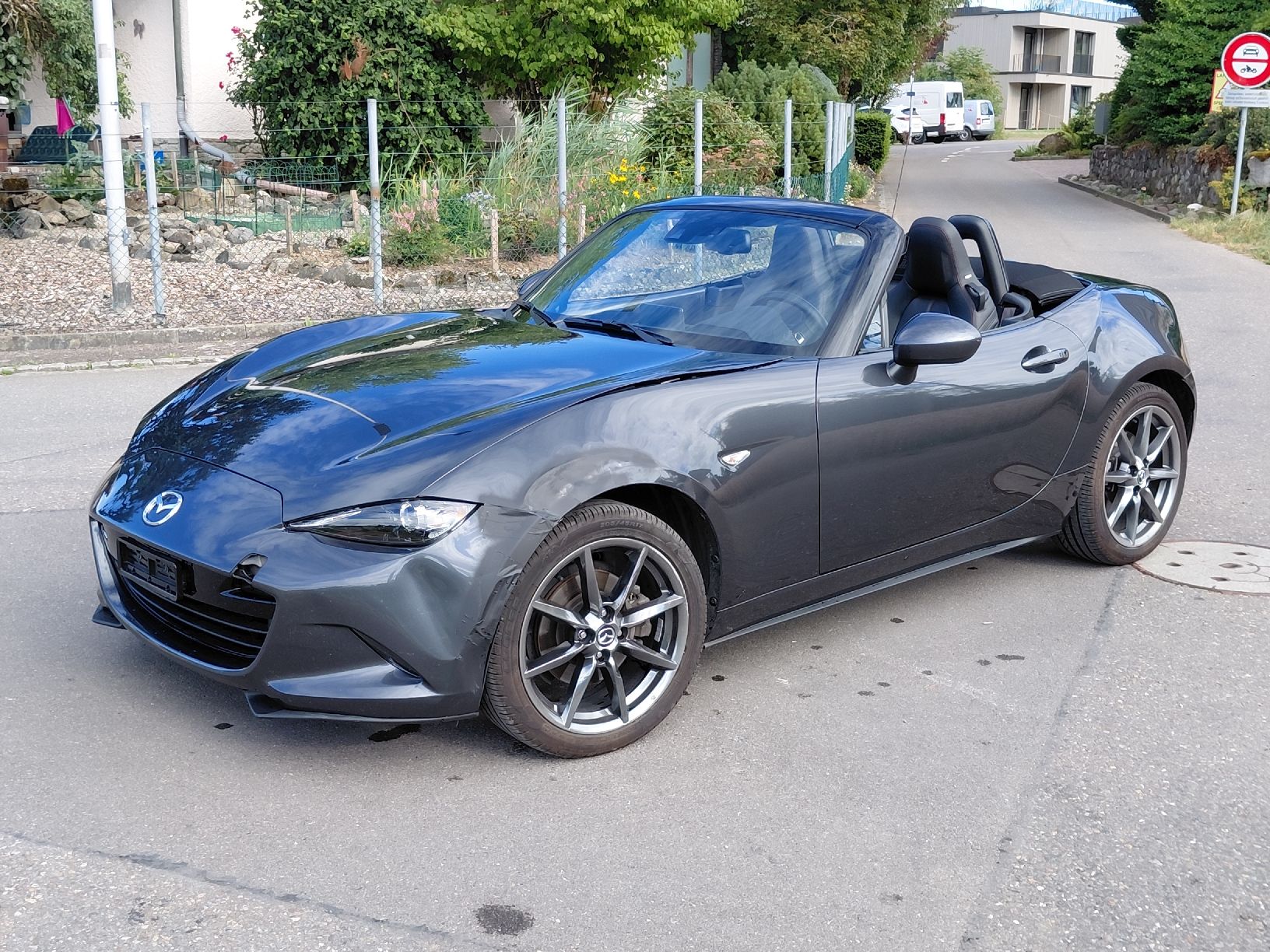 Mazda Autos: Mazda MX5 ND 2.0 160 – Défectueux à Menziken par Ziolkowski 3