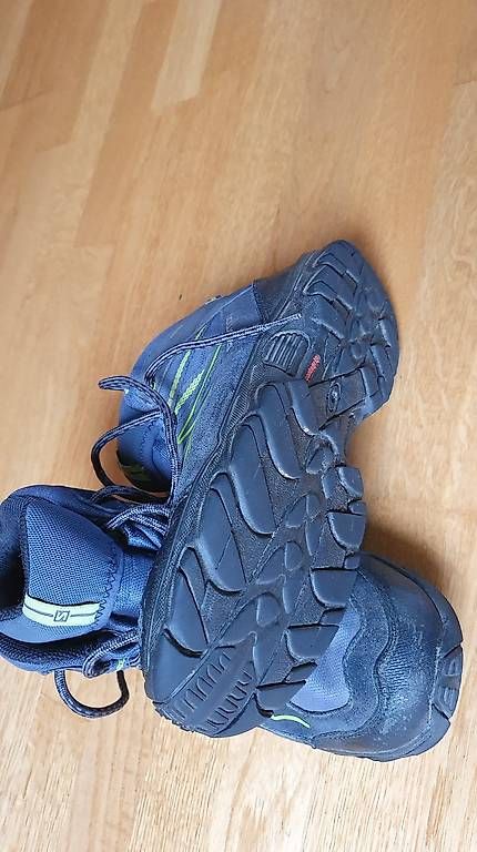Scarpe da uomo: Wanderschuhe Salomon 37 1/3 – Usato da Niederwangen b. Bern venduto da thurncaro 1