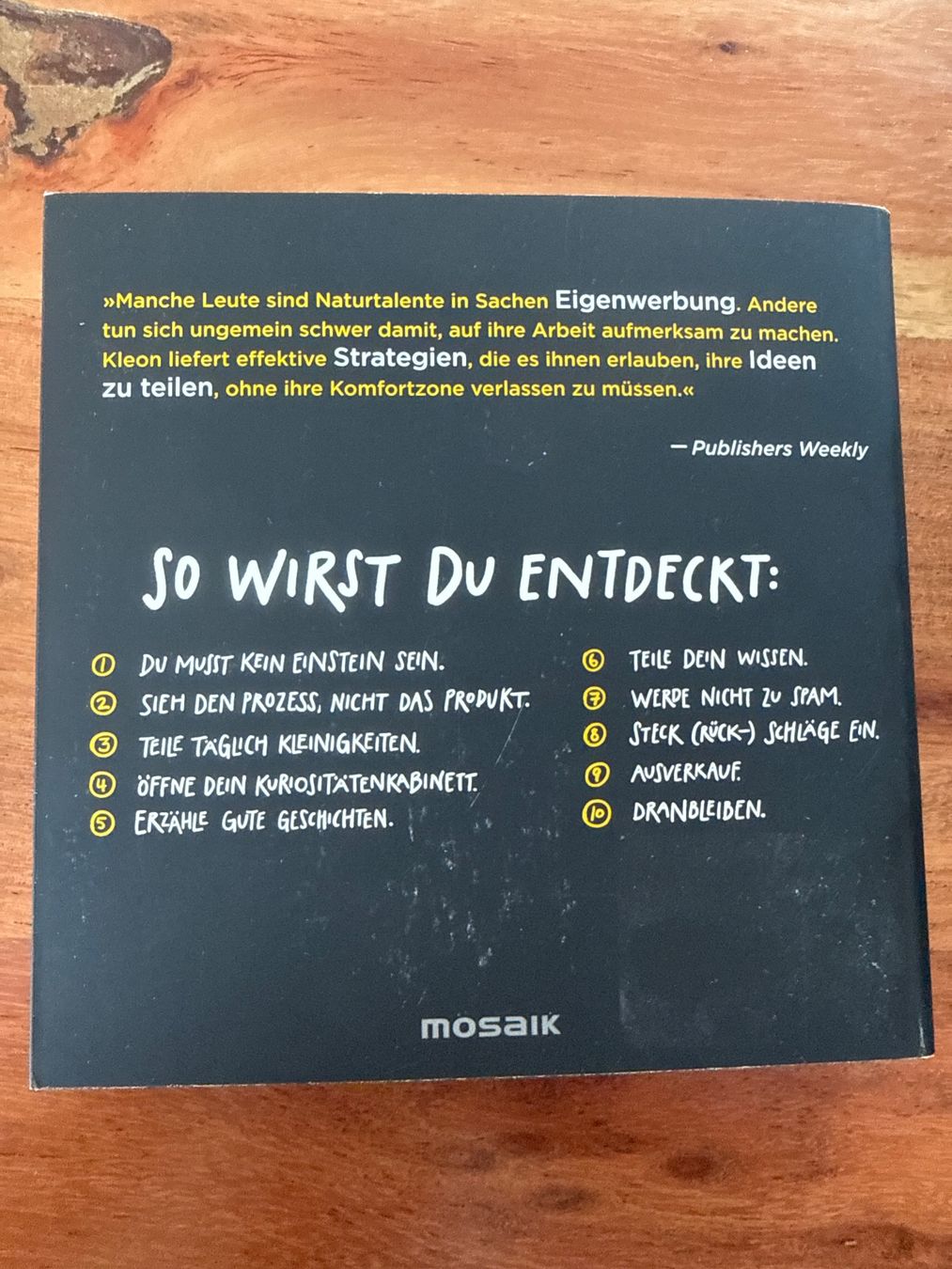 Libri: SHOW YOUR WORK Austin Kleon neuwertig – Usato da St. Gallen venduto da FabianKai 1