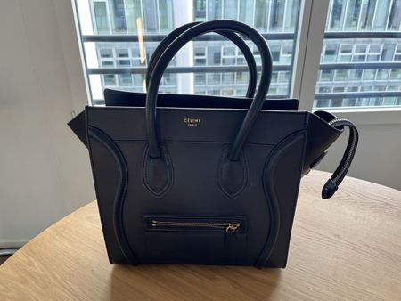 Celine Black Leather Handbag - Stylish Fall Accessory!