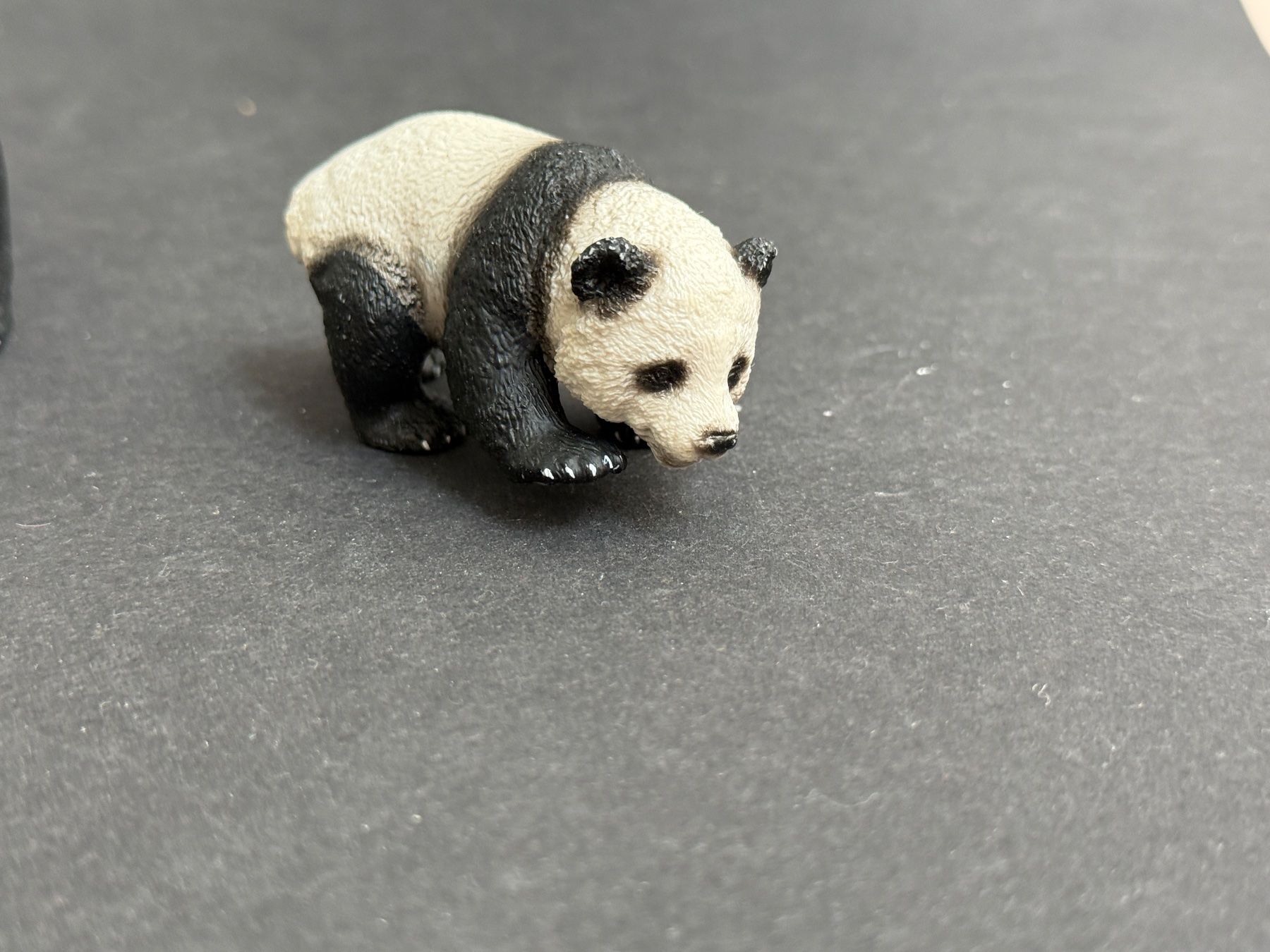 Schleich Statuette: Scheich Pandabär Panda Bär groß und klein – Usato da Ennetbaden venduto da mapa05 2