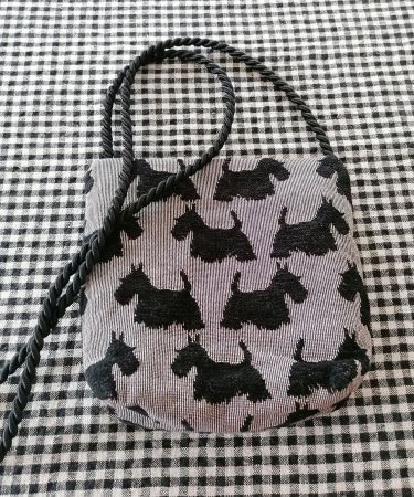 Süsses Stofftäschchen mit Schnauzer  von Belly Moden