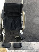 Fauteuil roulant fonctionnel À DONNER !!