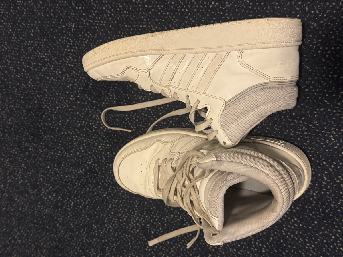 Adidas Herrenschuhe: Adidas Hoops 3.0 Mid Triple White – Gebraucht aus Wildegg von Myexlv 4