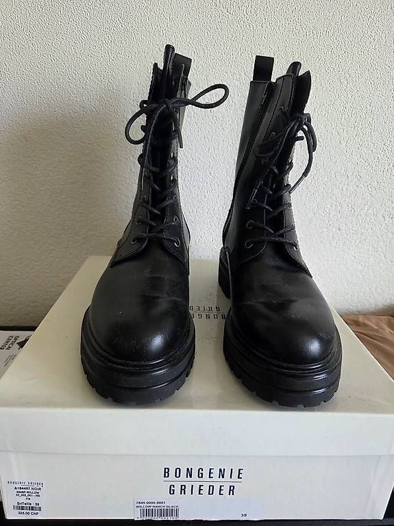 Damenschuhe: bottine en cuir – Gebraucht aus Monthey von fra_98bt