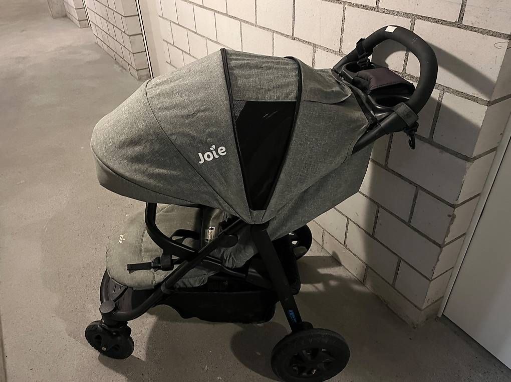 Joie Carrozzine: Joie Kinderwagen – Usato da Untervaz venduto da Aina21