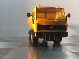 SIKU MERZEDES-BENZ CONTAINER-LKW 1:55