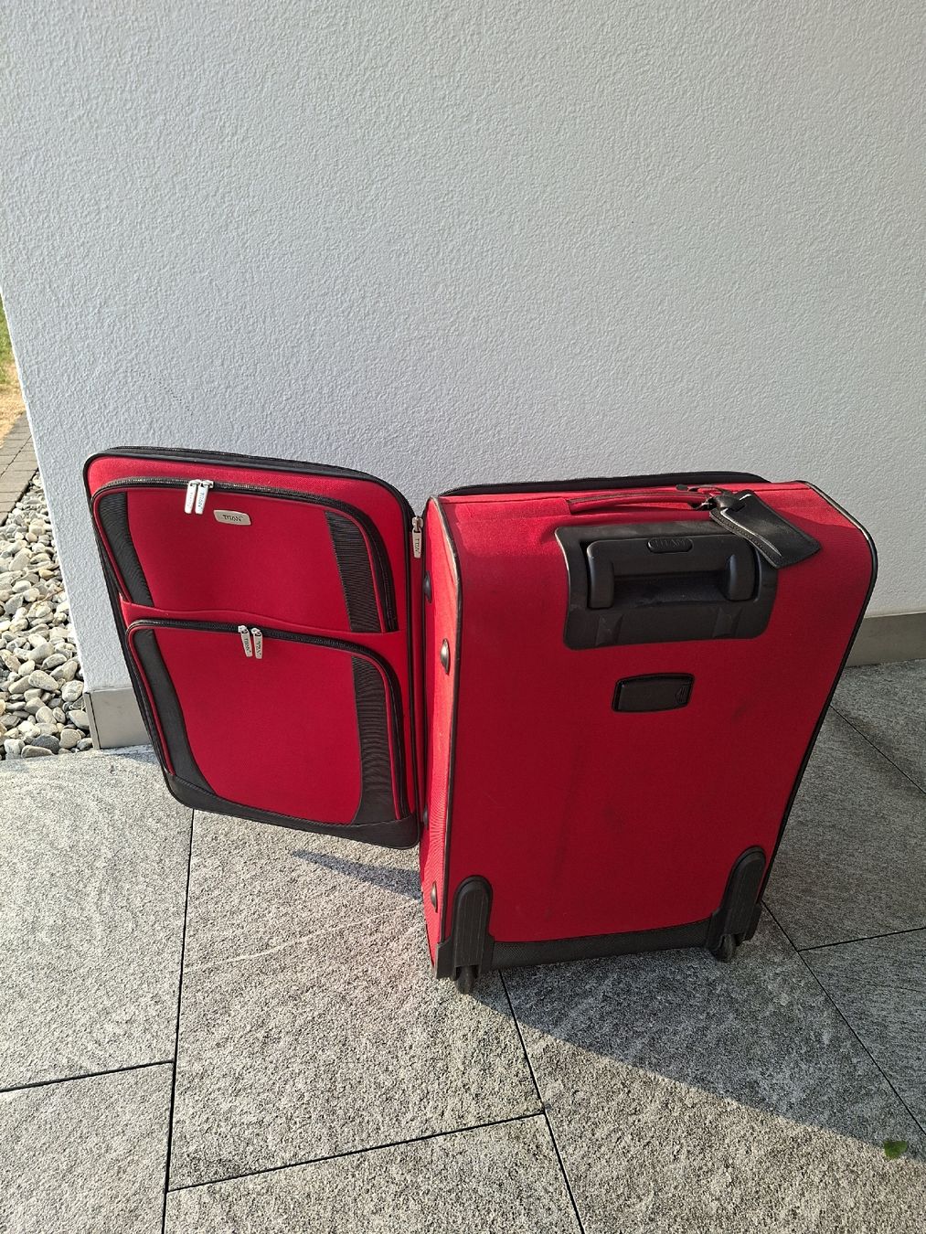 Valises de voyage: Koffer, Farbe Rot, guter Zustand – D'occasion à Sempach par let_bvl5 2