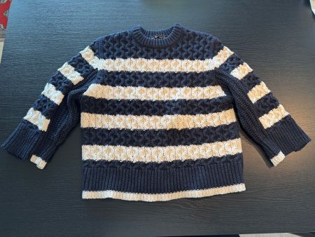 Gestreifter Pullover von Zara mit Zopfmuster, Grösse M-L
