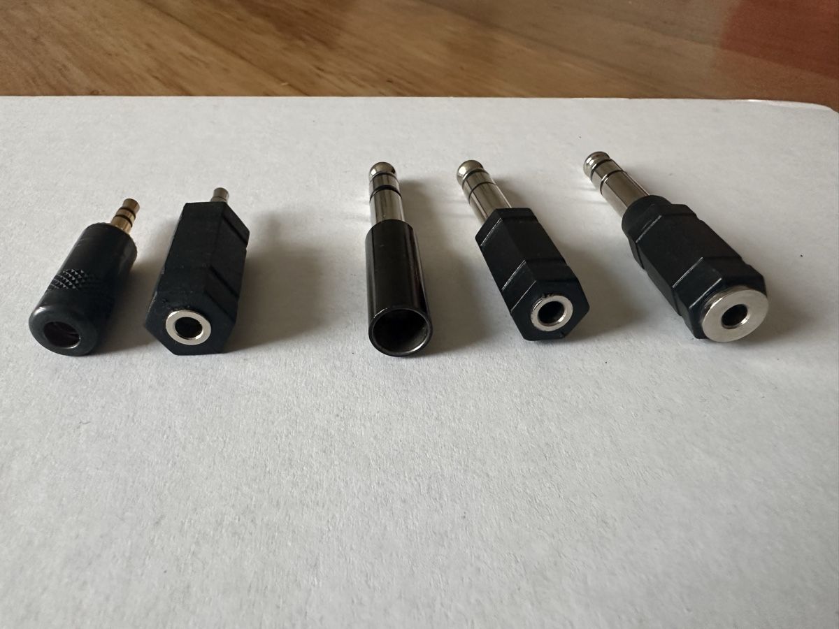 Unità & Adattatore: Diverse Audio Adapter Set - 3.5mm & 6 mm Klinke Stecker – Usato da Otelfingen venduto da Jupi07 2