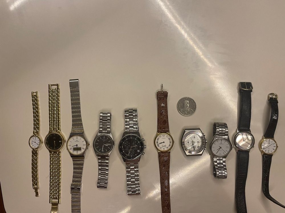 Lot De 10 Montres Quartz Homme/femme - Occasion, Pour Pièces Ou Custom