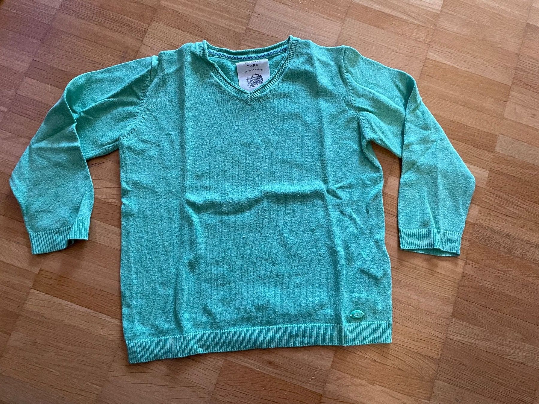 Zara Pulls et sweat-shirts: ZARA Pulli Gr. 104 – D'occasion à Jona par Good_luck1_