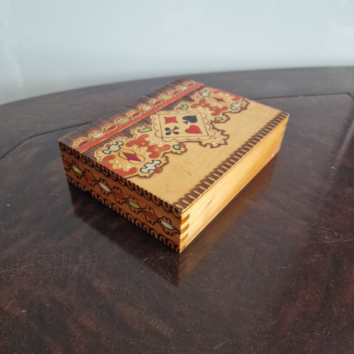 Giochi: Holzbox mit Schweizer Spielkarten, nostalgisch handbemalt – Usato da Birr venduto da sen_8djr 9