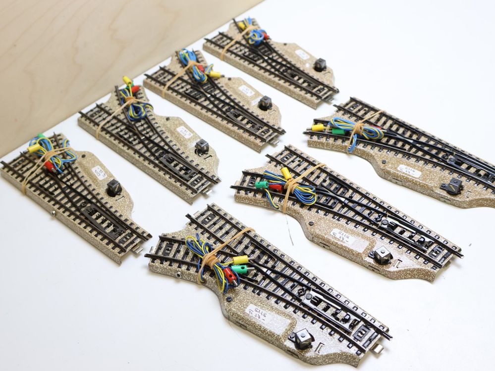 Märklin 7 x Elektro Weichen H0 M-Gleis 5118/5119 - Top (Gebraucht) in ...