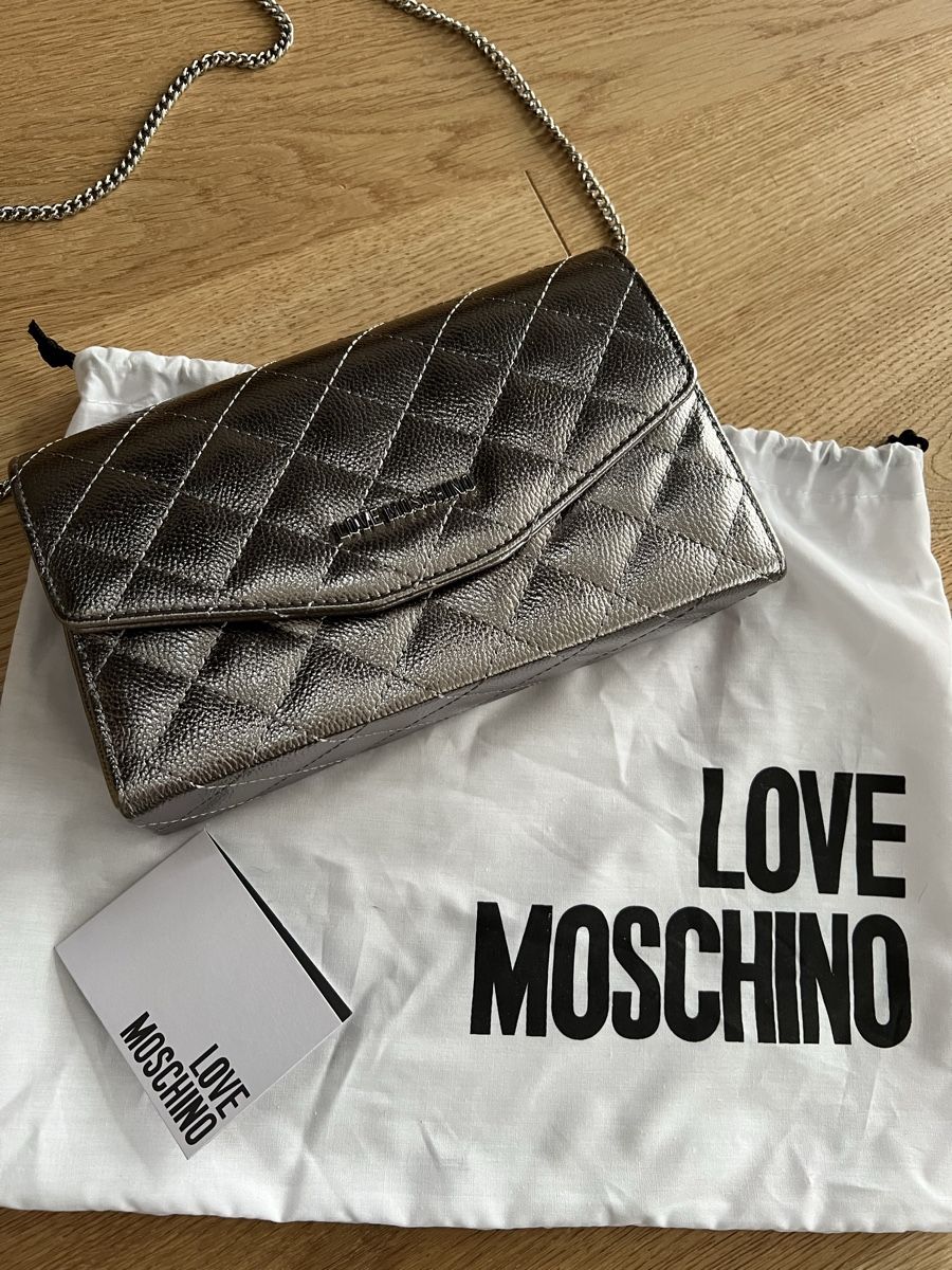 Moschino Taschen für Damen: Love Moschino – Neu (gemäss Beschreibung) aus Herbligen von nic_q8yn