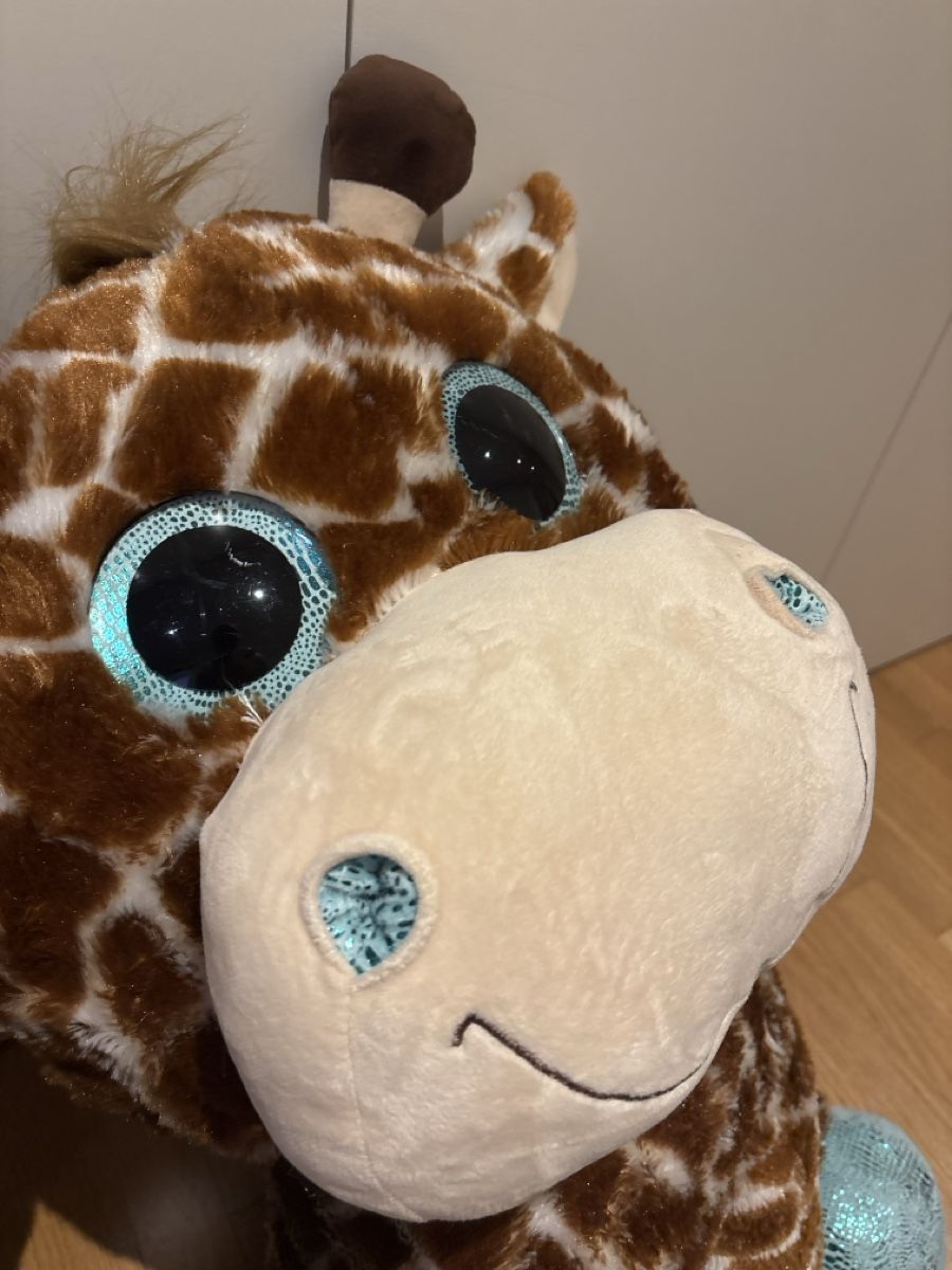 Giocattoli: 1x Plüsch-Giraffe, ca. 80-90cm hoch – Usato da Zürich venduto da chibaer 2