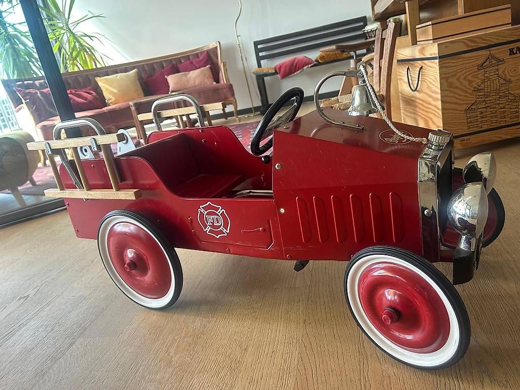 Veicoli per bambini: Feuerwehr Tretauto Metall – Usato da Basel venduto da Hola611 3
