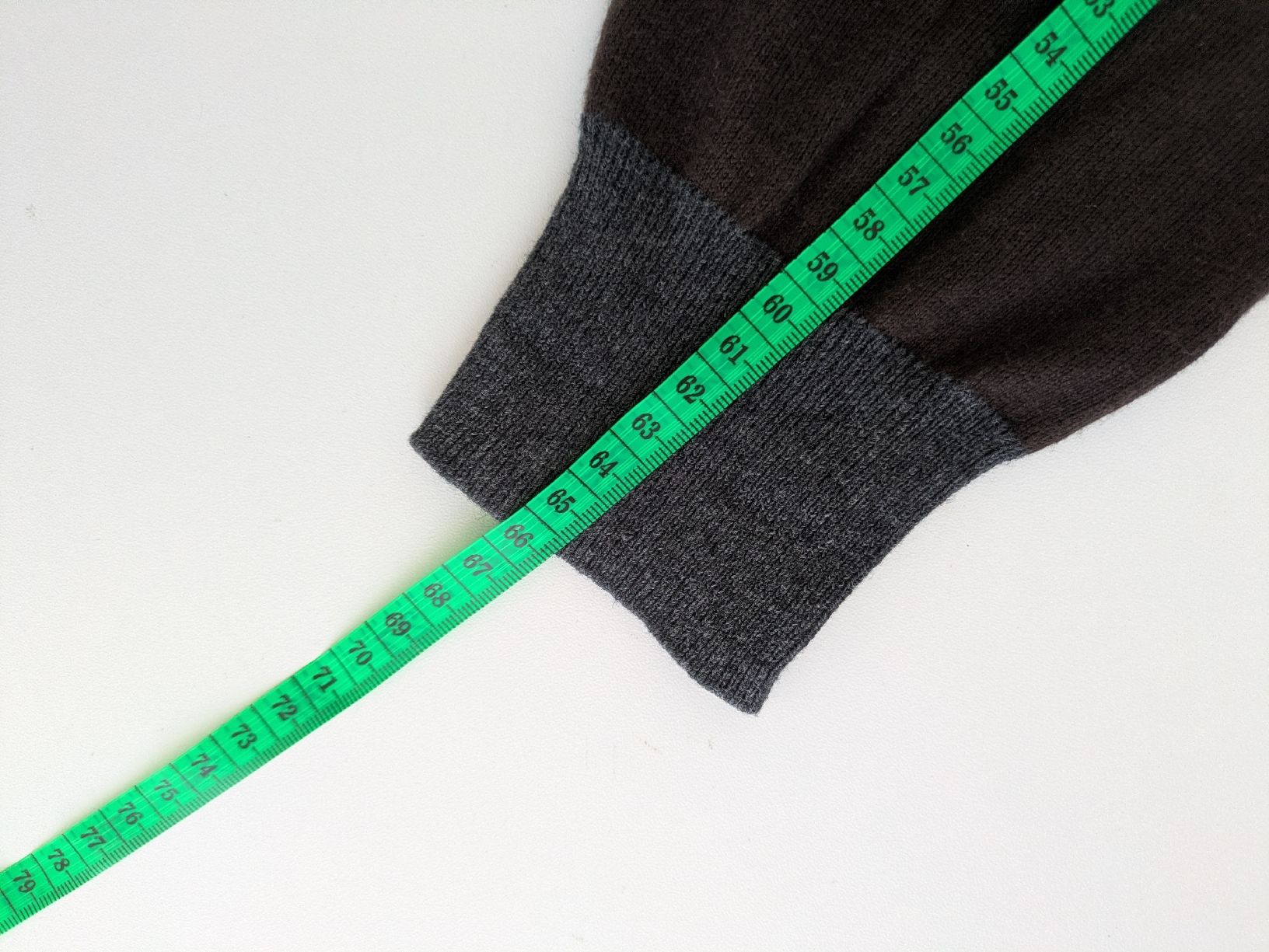 Maglioni & Felpe: Brauner Pullover von Moddison, Grösse M - Top Zustand! – Usato da Rorschach venduto da joh_v2y2 6