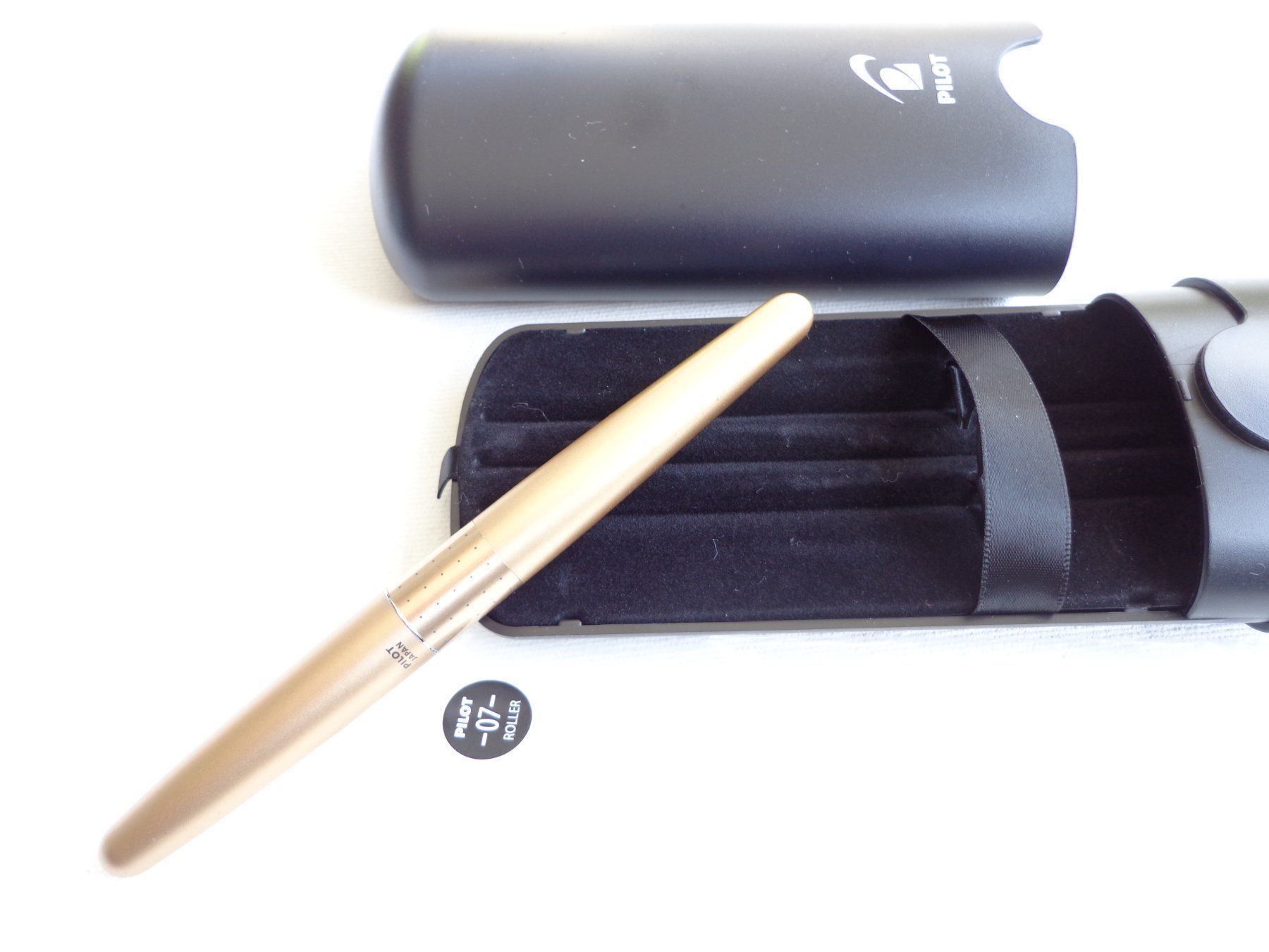 Penna & Evidenziatori: PILOT Rollerball – Nuovo e nell'imballaggio originale da Ebikon venduto da mile62