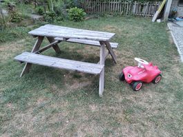 Gartentisch für größere Kinder