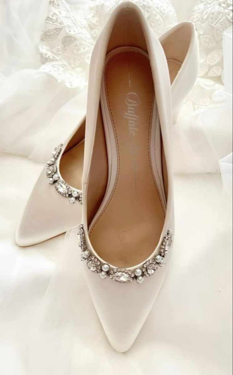 Buffalo Scarpe da donna: Buffalo Bridal Ivory Gr. 38 - Neuwertig! – Nuovo (secondo la descrizione) da Au ZH venduto da FMRF 5