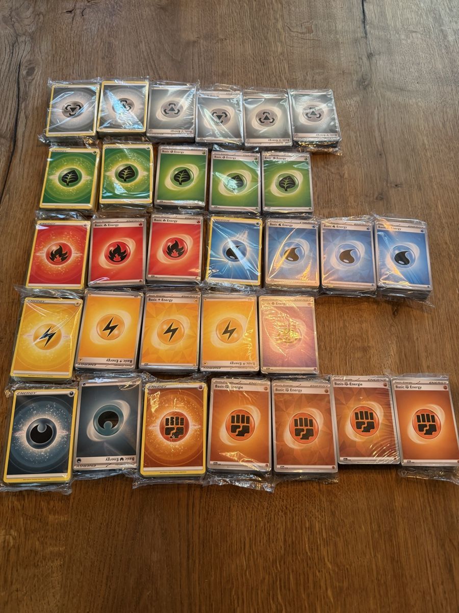 Giochi: Pokemon Bulk/reverse holo/Pins/Würfel/energy-code Card – Nuovo (secondo la descrizione) da Bellmund venduto da Roman1331 1