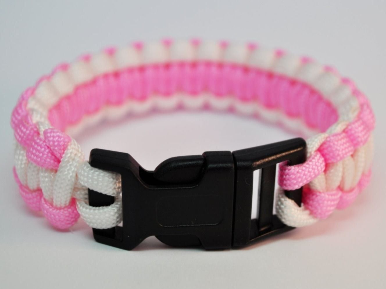 Bracciali & Braccialetti: Paracord Rettungseil, Notseil – Nuovo e nell'imballaggio originale da Courlevon venduto da HotSaleandPrice 1
