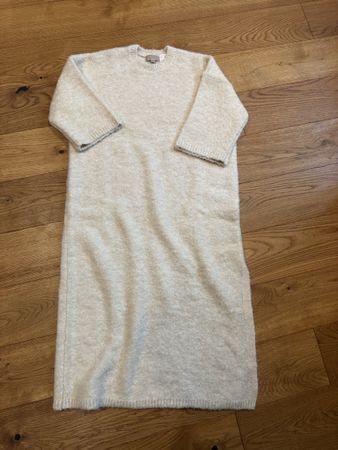 H&M Strickkleid