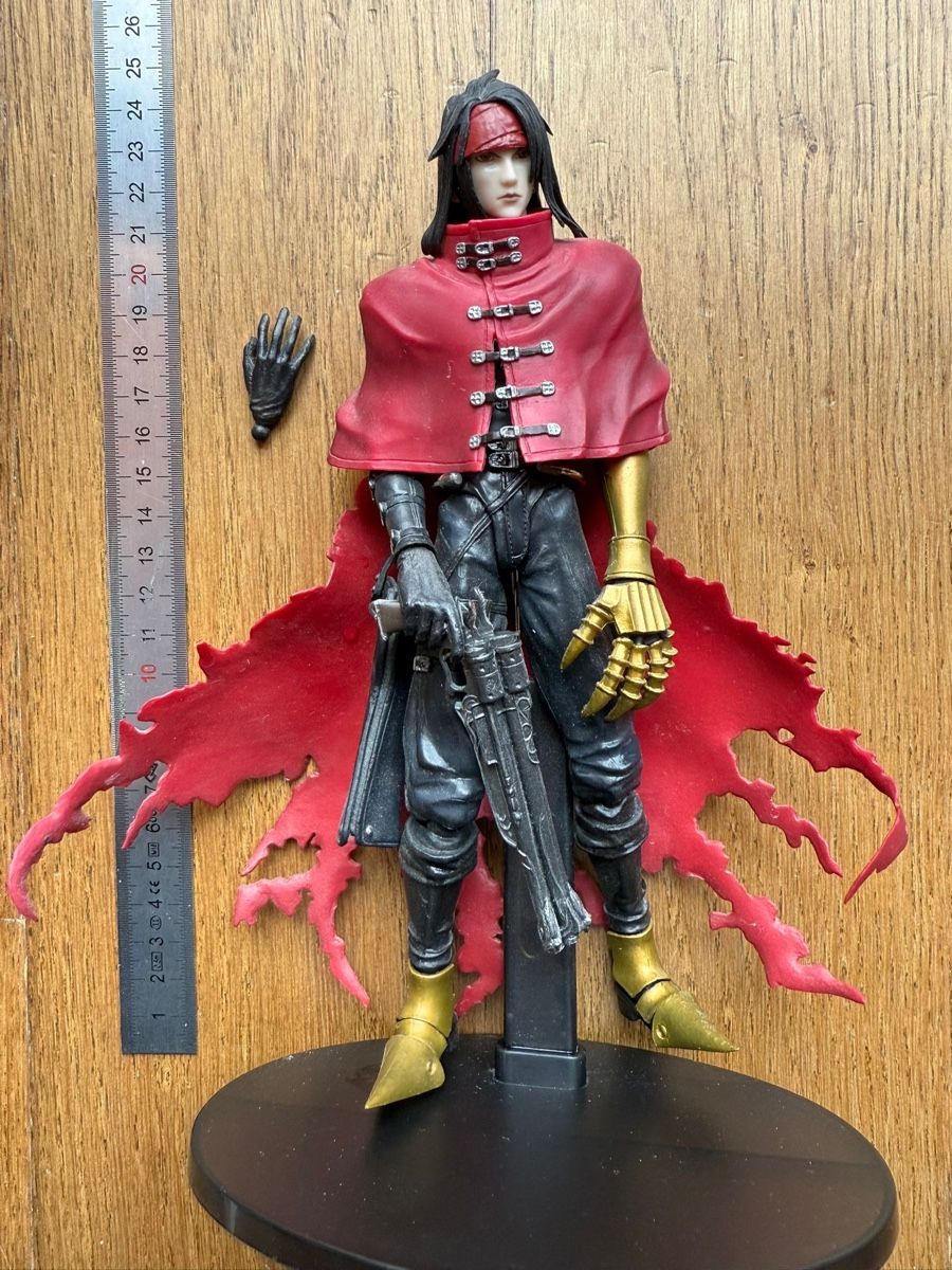 Figuren: Vincent / Final Fantasy 7 / Sammelfigur – Gebraucht aus Läufelfingen von Seraphim13