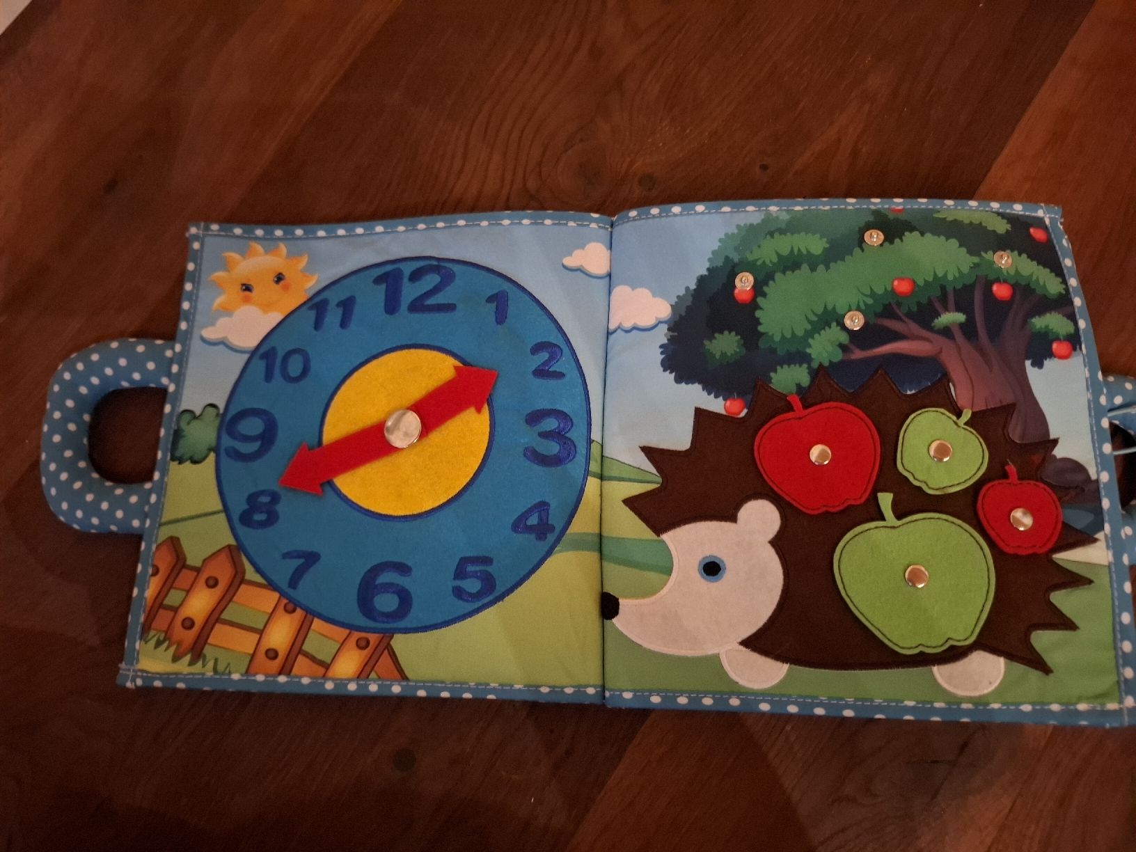 Libri: Interactive Quiet Book im Montessori-Stil  – Nuovo (secondo la descrizione) da Bubikon venduto da inf_dnp5 1